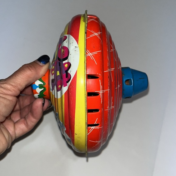 Vintage Toy Tin Spinning Top from LBZ Lorenz-Bolz-Zirndorf Germany - Picture 4 of 4